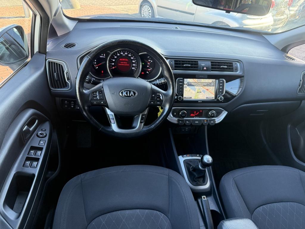 Kia Rio 1.2 CVVT ExecutiveLine | €250,- KORTING PAASACTIE, 21 km/l, 1027 kg, 450 kg, Euro 6