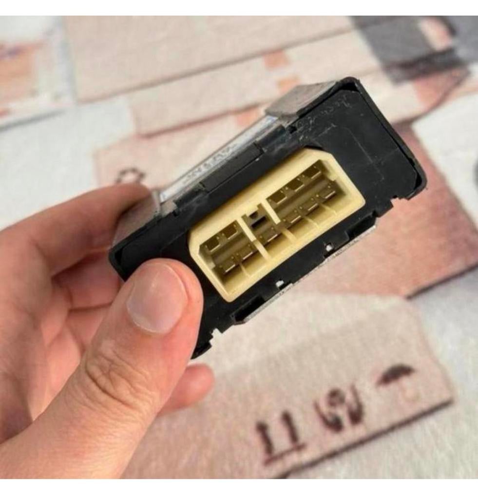 Module WL85 X4T34172 / WL85X4T34172 Mitsubishi Ford Mazda, Ophalen of Verzenden, Zo goed als nieuw, H, H