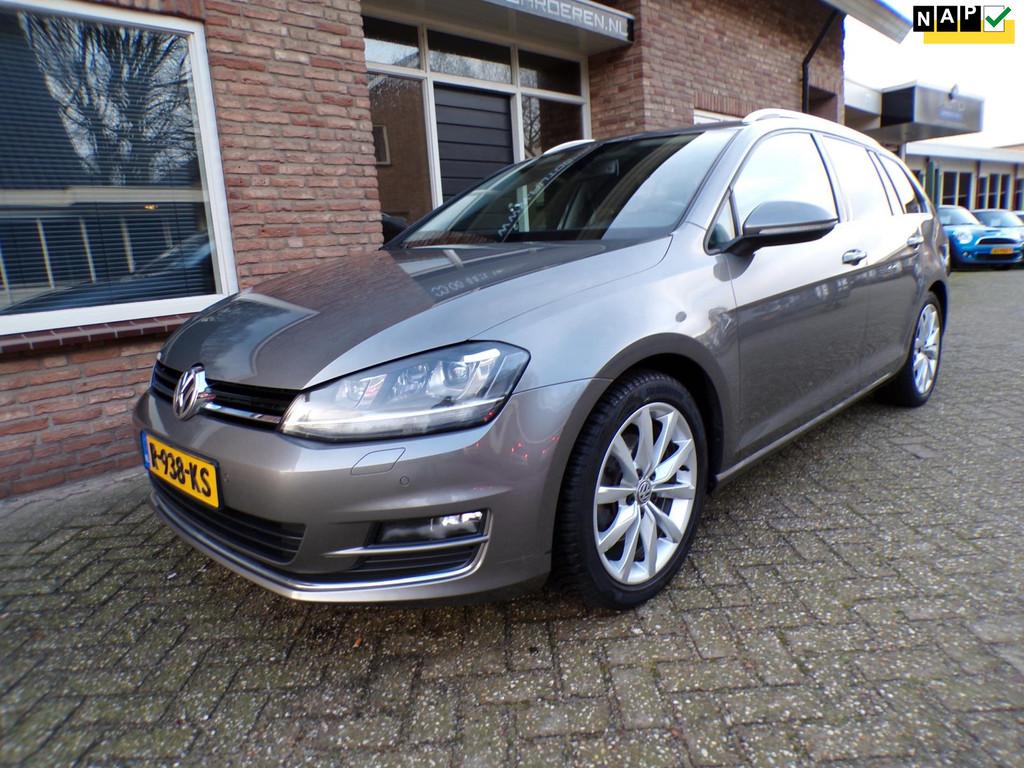 Volkswagen Golf Variant 1.4 TSI Business Edition Connected R, 125 pk, Gebruikt, 4 cilinders, Leder en Stof