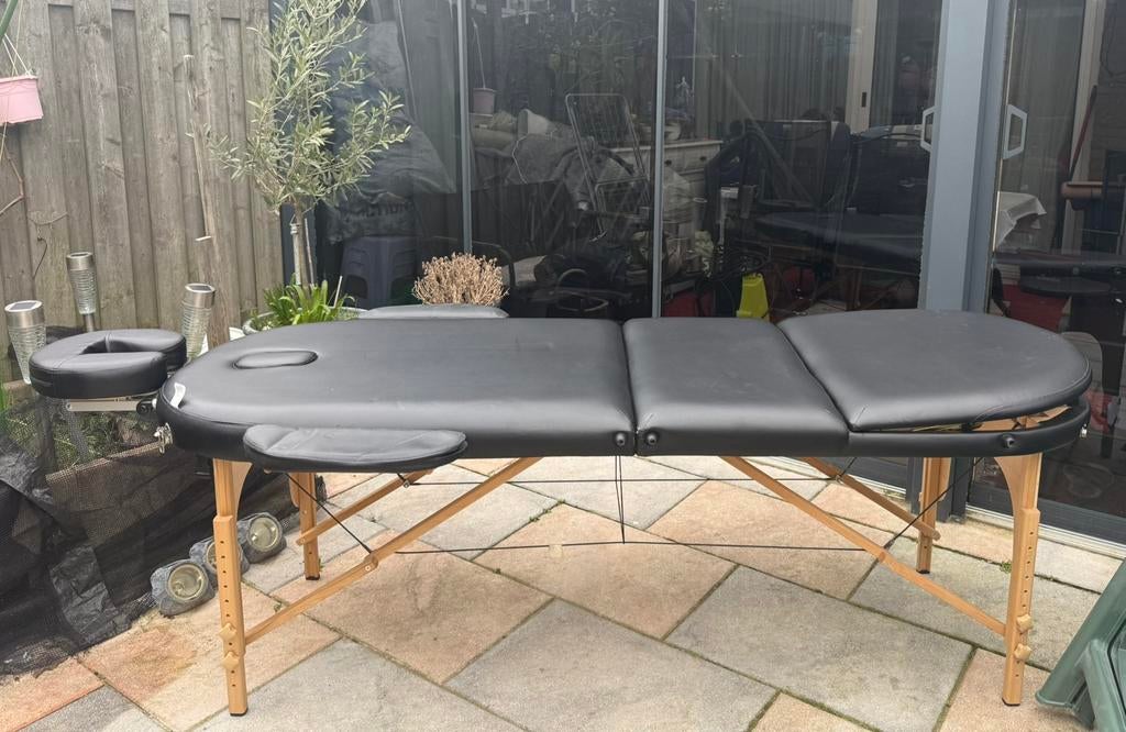 Complete massagetafel/ schoonheidsspecialiste behandelstoel, Ophalen, Zo goed als nieuw, Massagetafel