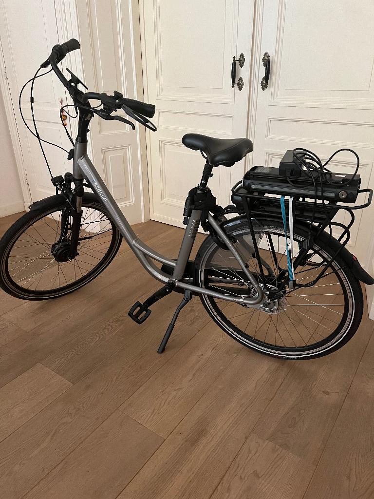 E bike Stella model Vienna te koop 600 eu, Gebruikt, 51 tot 55 cm, 50 km per accu of meer, Ophalen