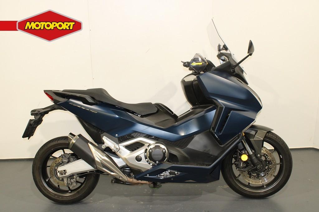 Honda NSS 750 Forza (bj 2021), Bedrijf, Mc.benelux@honda-eu.com, Toermotor, Doornveld 180
B-1731  Zellik, BE