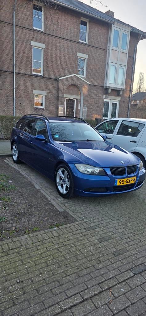 BMW 3-Serie 2.0 318 I Touring 105KW AUT 2008 Blauw, Auto's, BMW, Particulier, 3-Serie, Adaptive Cruise Control, Airbags, Airconditioning