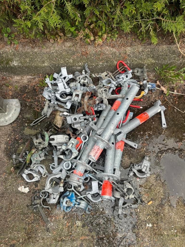 Partij diverse Steiger klemmen - Gebruikt - Bieden!, Ophalen, Gebruikt, IJzer