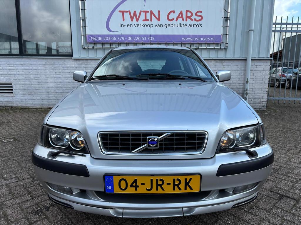 Volvo V40 1.8 Europa Airco Automaat, Gebruikt, 1295 kg, 4 cilinders, Startonderbreker