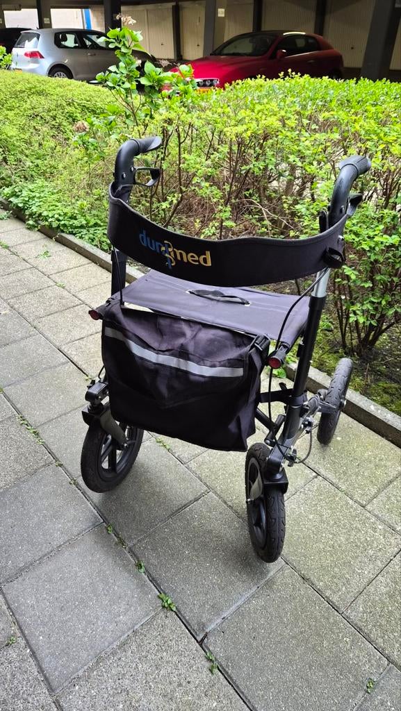 Rollator Dunimed, Ophalen