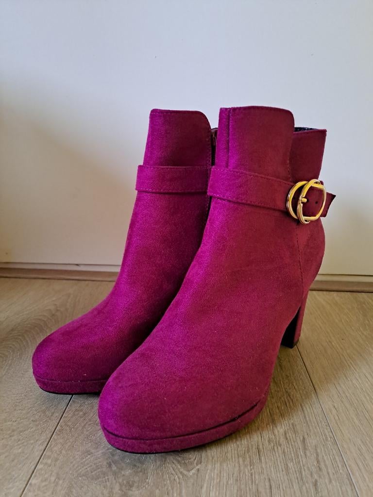 Roze enkellaarsjes, maat 38, Kleding | Dames, Ophalen of Verzenden, Nieuw, Roze