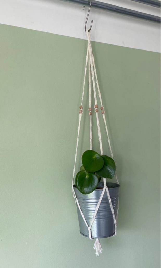 Macramé plantenhanger, Ophalen of Verzenden, Zo goed als nieuw