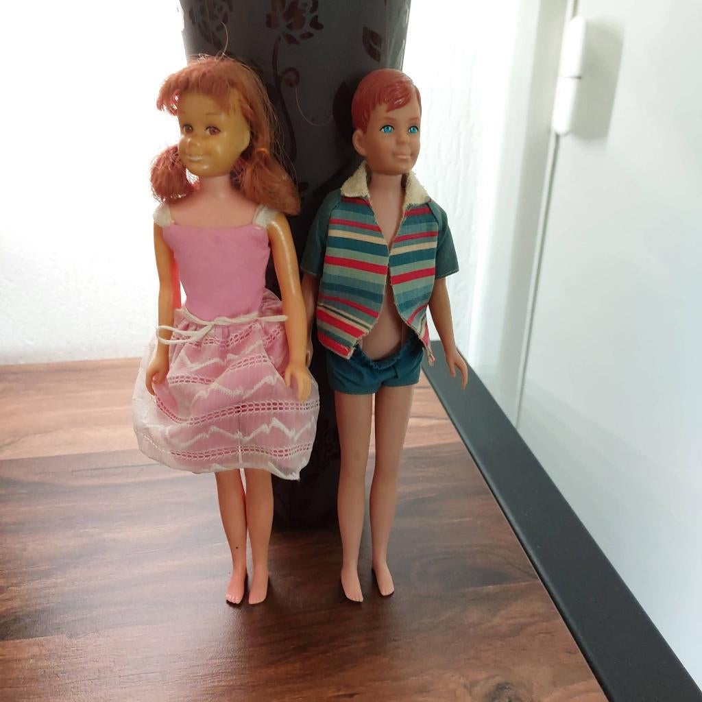 Oude barbie poppen, Ophalen, Gebruikt, Pop