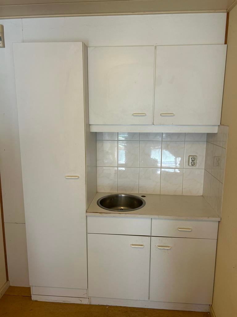 Kleine keuken met spoelbak ‘gratis’, Ophalen, Gebruikt, Wit, Enkelwandige keuken