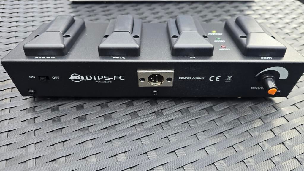 2x ADJ DTPS-FC DMX Voetcontroller voor Lichteffecten, Ophalen of Verzenden, Nieuw, Licht, Geluidgestuurd