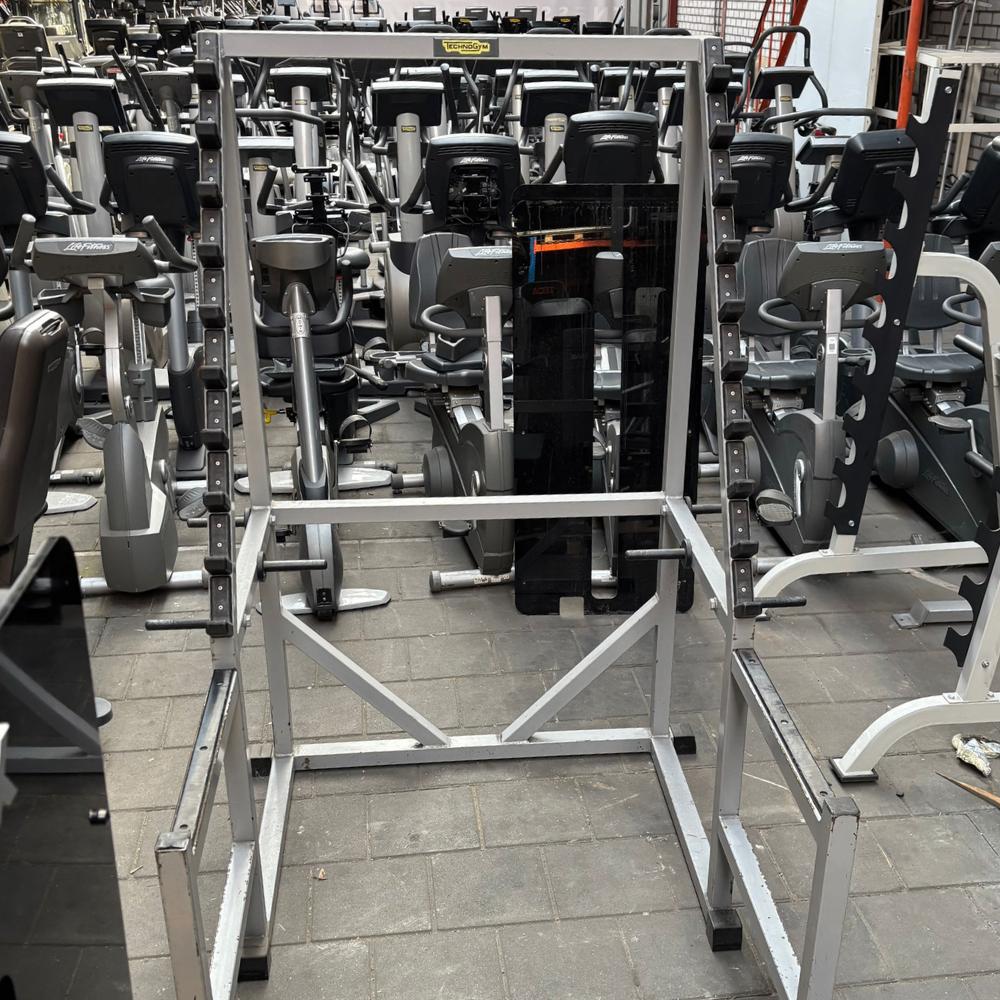 Technogym - Isotonic - Squat Rack, Ophalen of Verzenden, Gebruikt, Benen, Overige typen