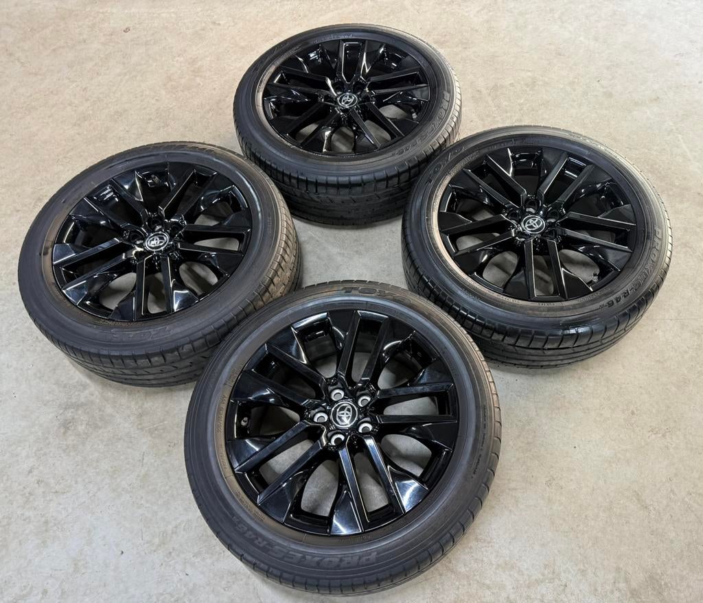 Toyota RAV4 XA50 19 Inch Velgen Black edition 2019-2026 TPMS, Gebruikt, 255 mm, Toyota, Banden en Velgen