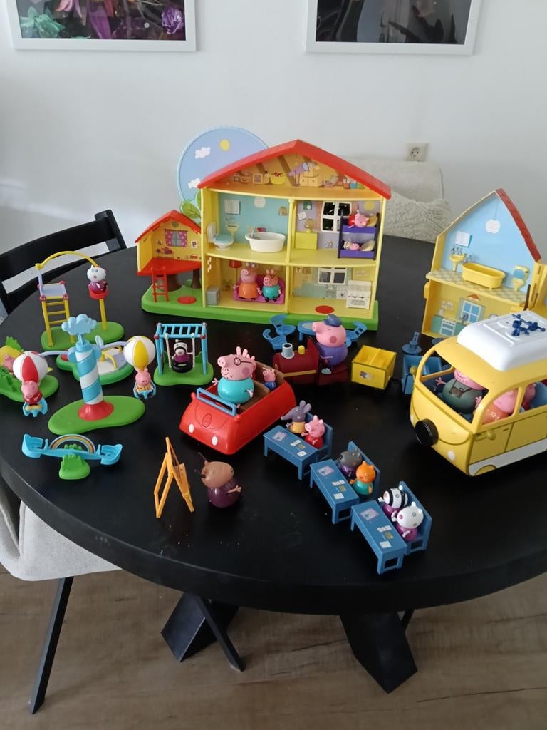 Grote Peppa Pig Speelset: Huizen, Voertuigen & Speeltuin, Kinderen en Baby's, Speelgoed | Overig, Gebruikt, Jongen of Meisje, Ophalen of Verzenden