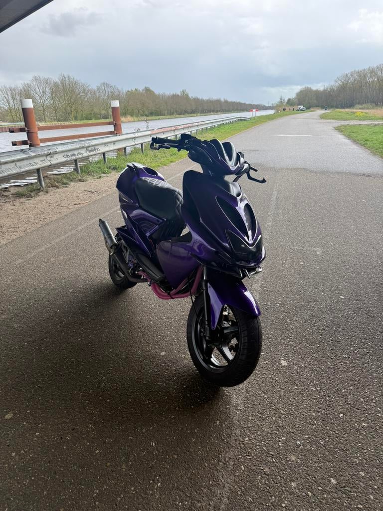 Yamaha aerox te koop/ te ruil, Fietsen en Brommers, Scooters | Yamaha, Ophalen, Zo goed als nieuw, Tweetakt, Aerox