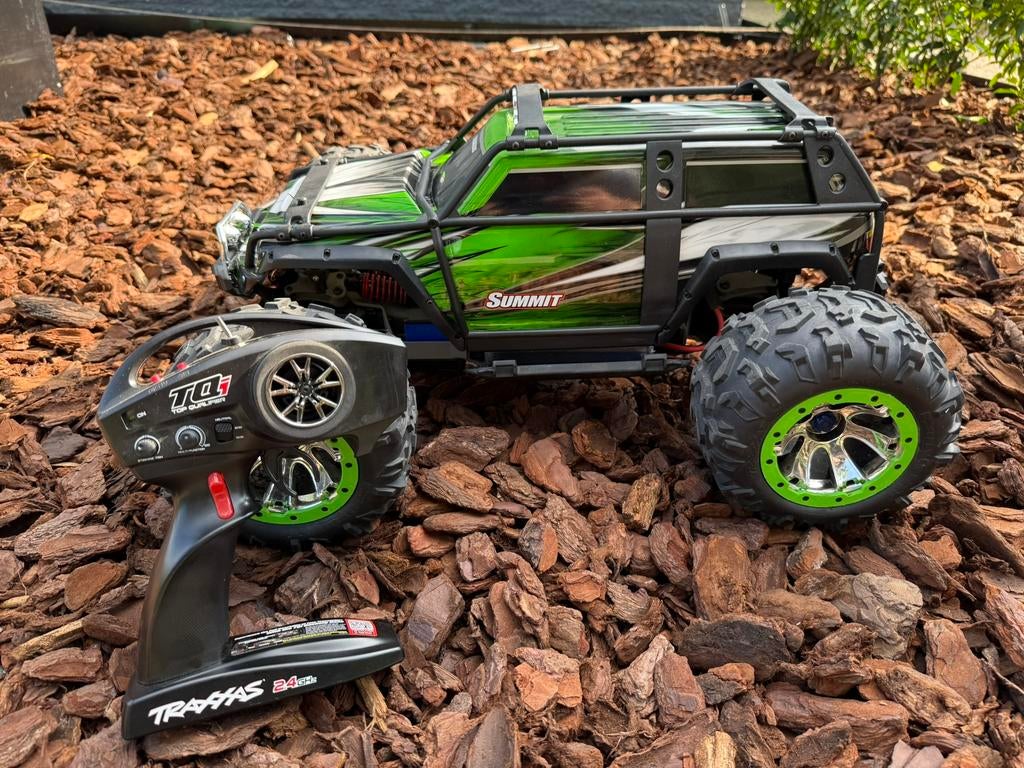 TRAXXAS SUMMIT (E-REVO) | Schaal 1:8 | RtR | Als nieuw, Hobby en Vrije tijd, Modelbouw | Radiografisch | Auto's, Auto offroad