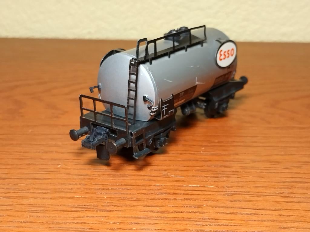 Trix Express 429 - Ketelwagon Esso, Gebruikt, Gelijkstroom, Trix, Wagon