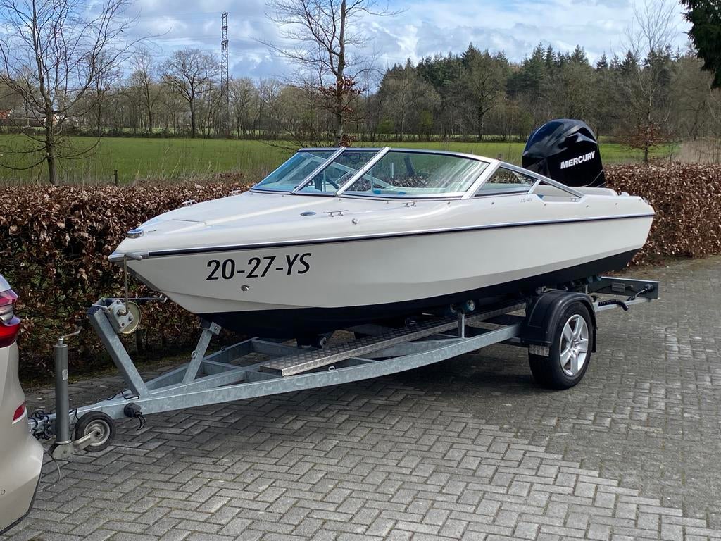 Mooie Astromar Speedboot met 4-Takt 80 PK Mercury en Trailer, Watersport en Boten, Ophalen, Zo goed als nieuw, Minder dan 70 pk