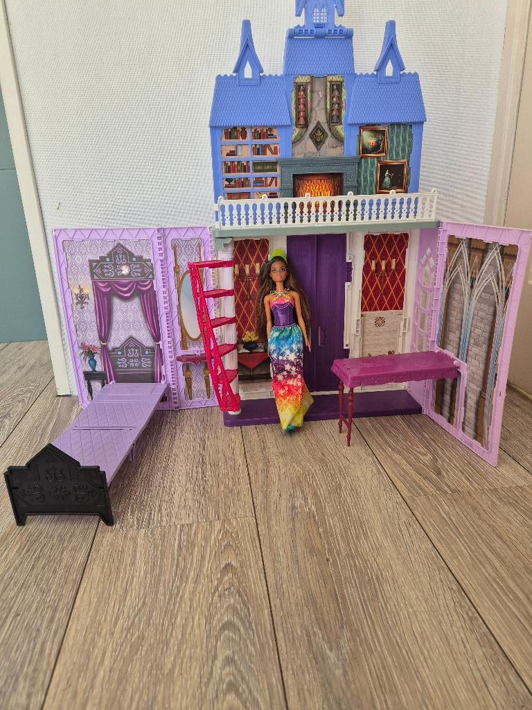 Barbiehuis Frozen, Ophalen, Gebruikt, Poppenhuis