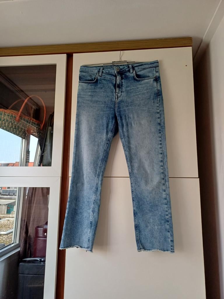 Merk  GEISHA jeans., Kleding | Dames, Ophalen of Verzenden, Zo goed als nieuw, Blauw, W28 - W29 (confectie 36)