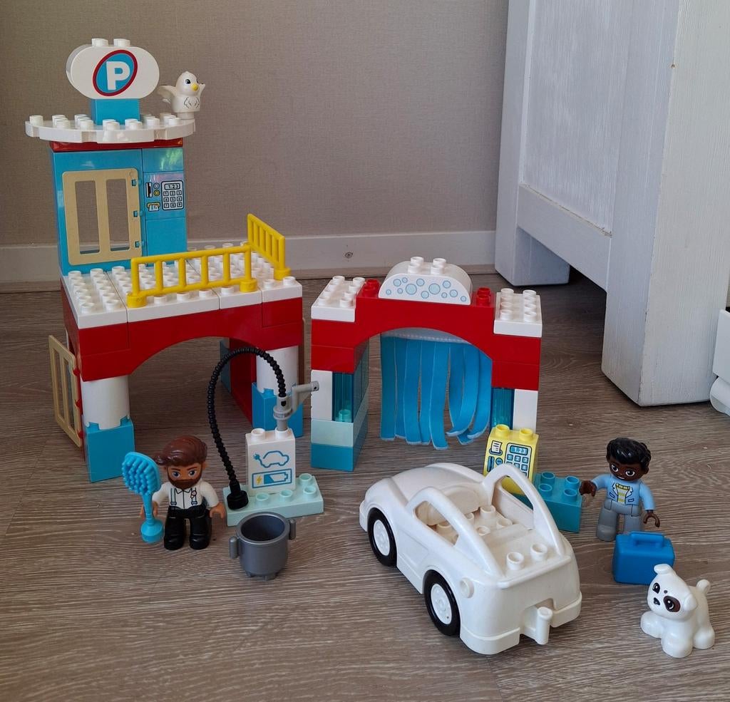 Wasstraat en parkeer garage, Kinderen en Baby's, Speelgoed | Duplo en Lego, Ophalen of Verzenden, Zo goed als nieuw, Duplo
