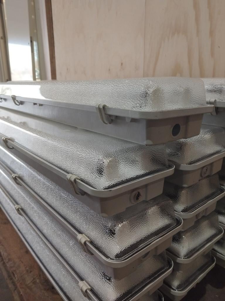 TL armatuur dubbel Norton, Ophalen, Zo goed als nieuw, 50 tot 200 watt, Armatuur