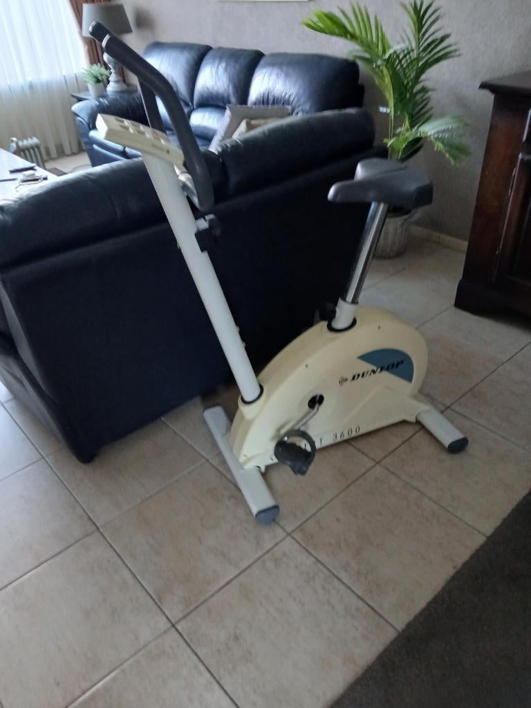 Hometrainer IZGST, Sport en Fitness, Ophalen of Verzenden, Zo goed als nieuw, Apparaat