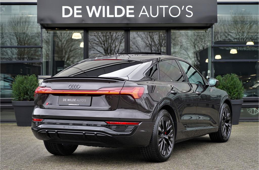 Audi Q8 Sportback e-tron 50 quattro S-line Pano Luchtvering, Auto's, Audi, Automaat, Zwart, Bruin, Q8 e-tron