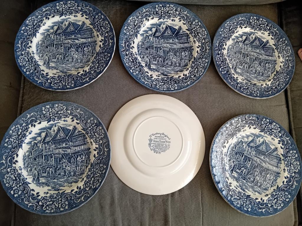 Royal Tudor Ware - Hand engraved by W.N. Mellor, Ophalen