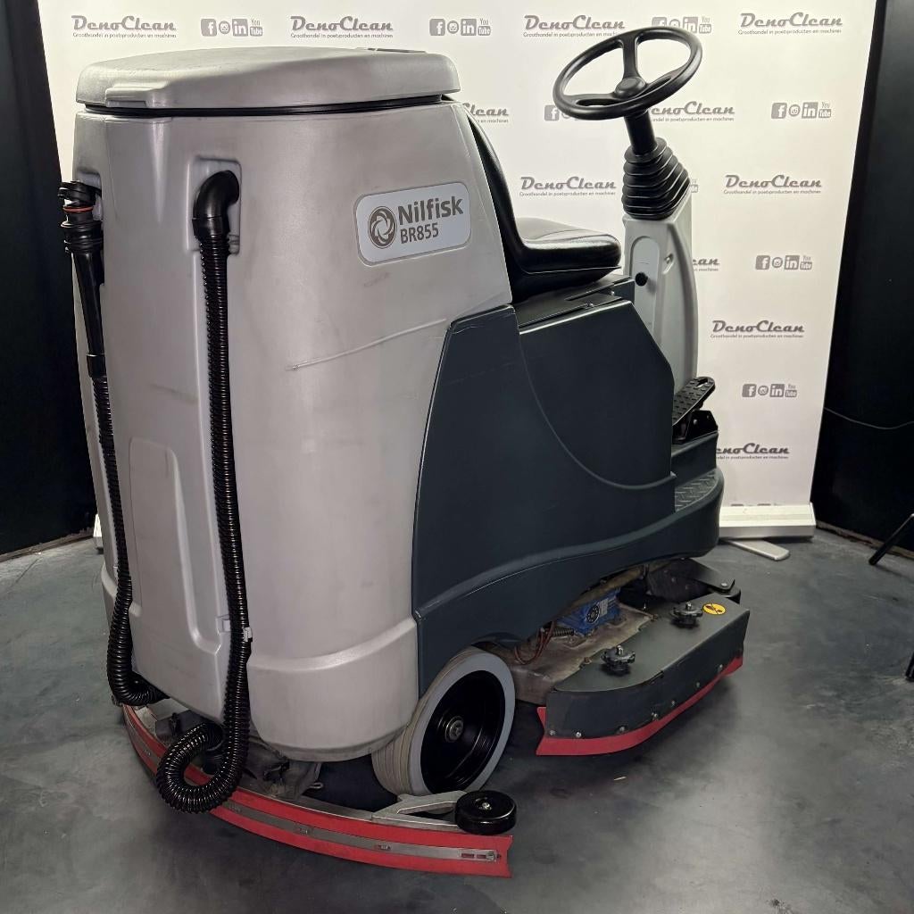 Nilfisk BR855 Ecoflex opzitschrobmachine, Gebruikt, Schrobmachine, Nilfisk, Ophalen of Verzenden