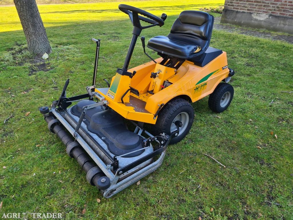 Stiga villa frontmaaier mulch maaier mulchmaaier hydrostaat., Tuin en Terras, Zitmaaiers, Gebruikt, 90 tot 120 cm, Elektrische starter