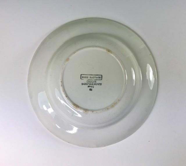 Digoin Sarreguemines Rose Sauvage soepbord diep bord, Antiek en Kunst, Antiek | Servies los, Ophalen of Verzenden