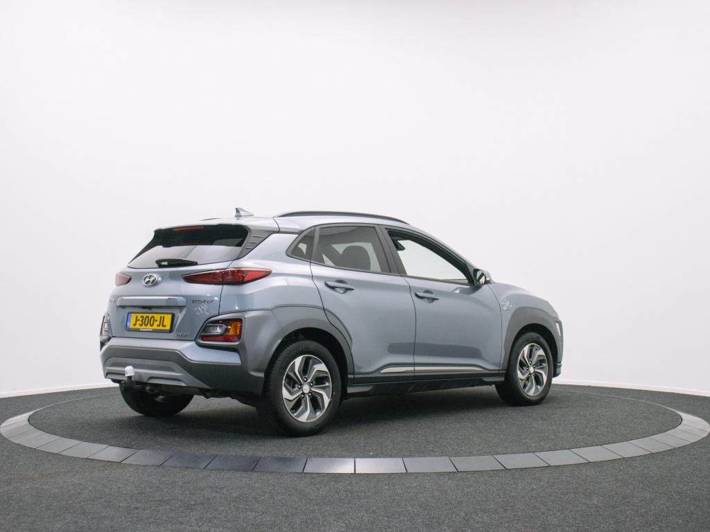Hyundai KONA 1.6 GDI HEV Fashion | Carplay | Stoelverwarming, 12 maanden, Lichtsensor, Gebruikt, Leder en Stof