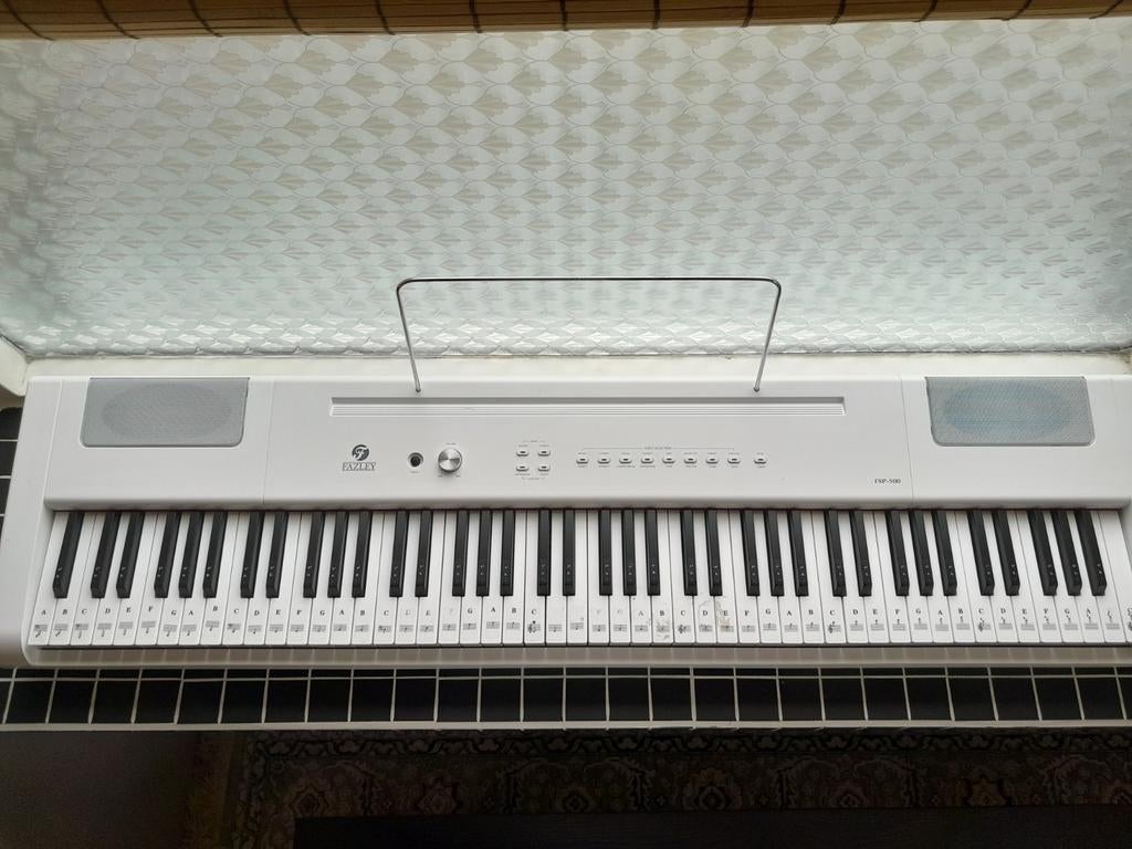 Fazley FSP-500 Digitale piano wit, Ophalen of Verzenden, Zo goed als nieuw, Wit