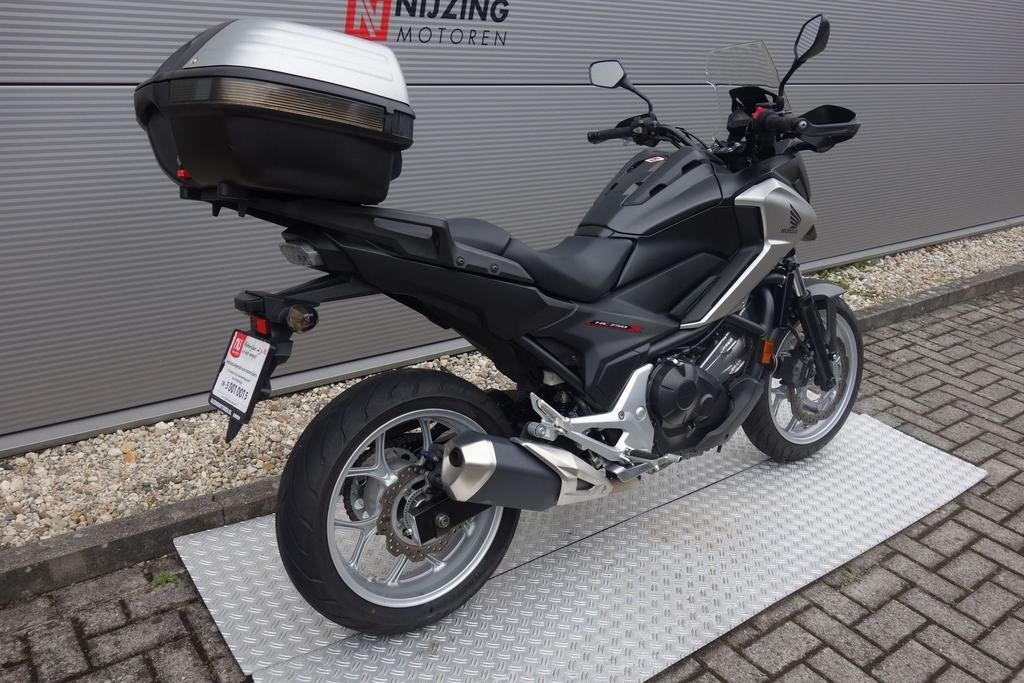 HONDA NC 750 X ABS (bj 2016) - foto 3