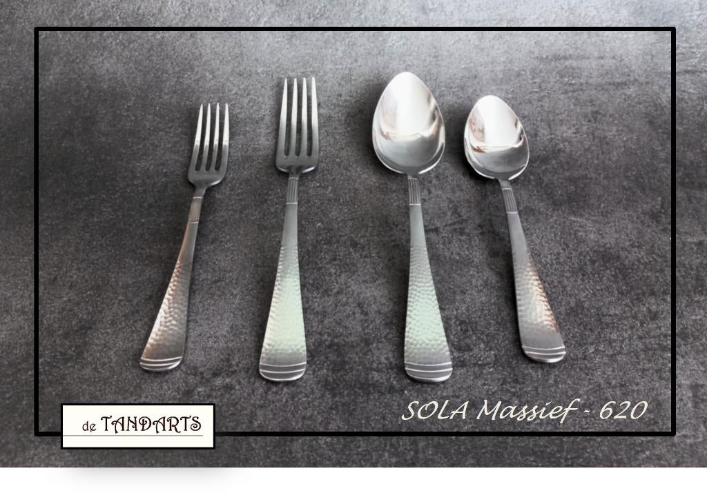 SOLA MASSIEF   ¤   model 620, hamerslag, Antiek en Kunst, Antiek | Bestek, Ophalen of Verzenden