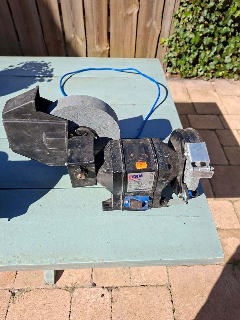 2 Ferm slijpmachines, Ophalen, Zo goed als nieuw, Minder dan 600 watt, Ferm
