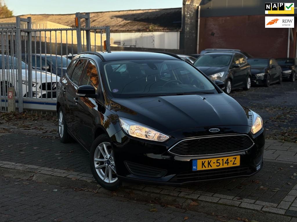 Ford Focus Wagon 1.0 Trend | Nieuwe D-Riem | Trekhaak | Navi, Gebruikt, Navigatiesysteem, Zwart, Origineel Nederlands