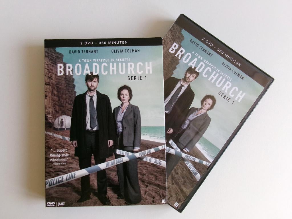 2 Disc DVD - Broadchurch Serie 1, Cd's en Dvd's, Vanaf 12 jaar, Ophalen of Verzenden, Zo goed als nieuw, Detective en Krimi
