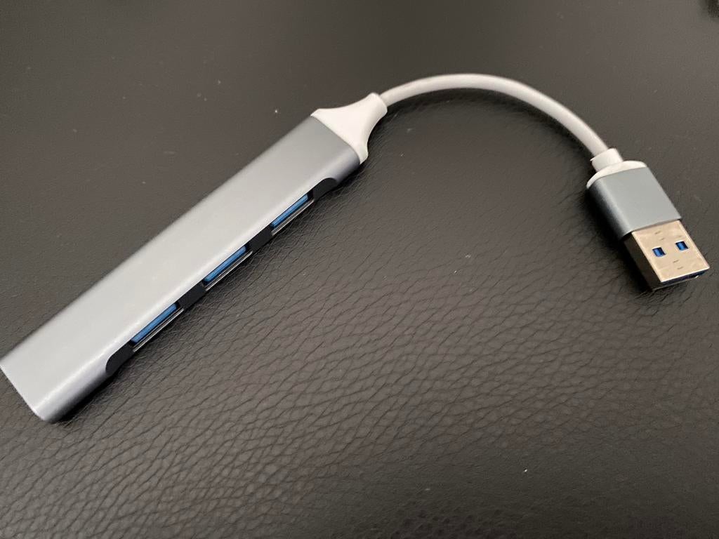 USB hub, 4 poorten, nieuw, per stuk €6,- of per 2 voor €10,-, Ophalen of Verzenden, Nieuw