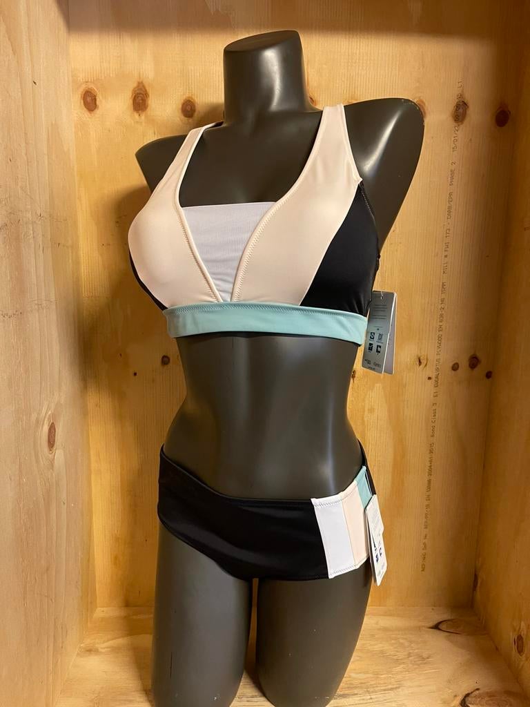 Roxy bikini maat xs en L, Kleding | Dames, Badmode en Zwemkleding, Nieuw, Bikini, Overige kleuren, Verzenden
