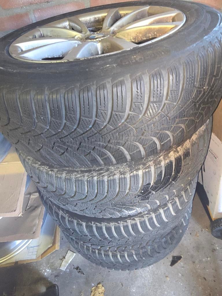 205/60/16 Zomerbanden - Zo goed als nieuw!, Gebruikt, 16 inch, Band(en), Personenwagen