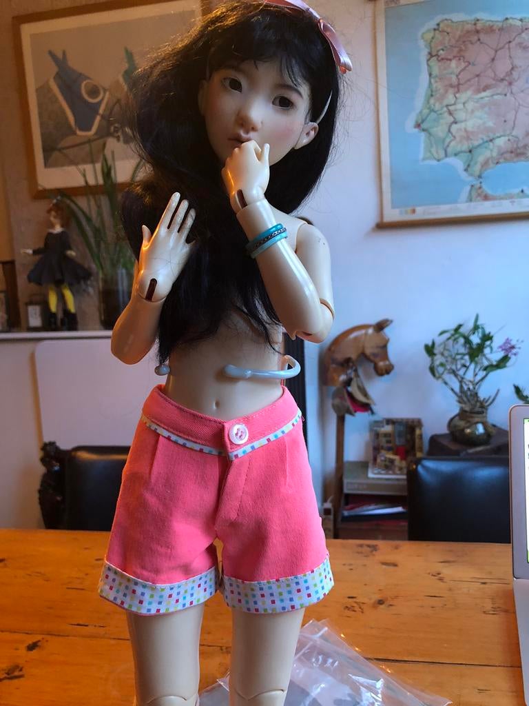 Bjd sd shorts nieuw, Verzamelen, Ophalen of Verzenden, Zo goed als nieuw, Pop