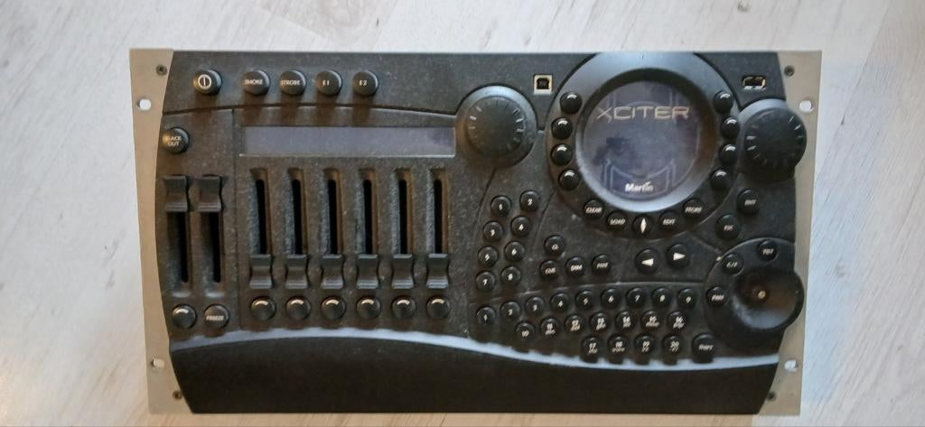 Martin Xciter DMX Lichtmixer, Ophalen, Gebruikt, Licht, Geluidgestuurd