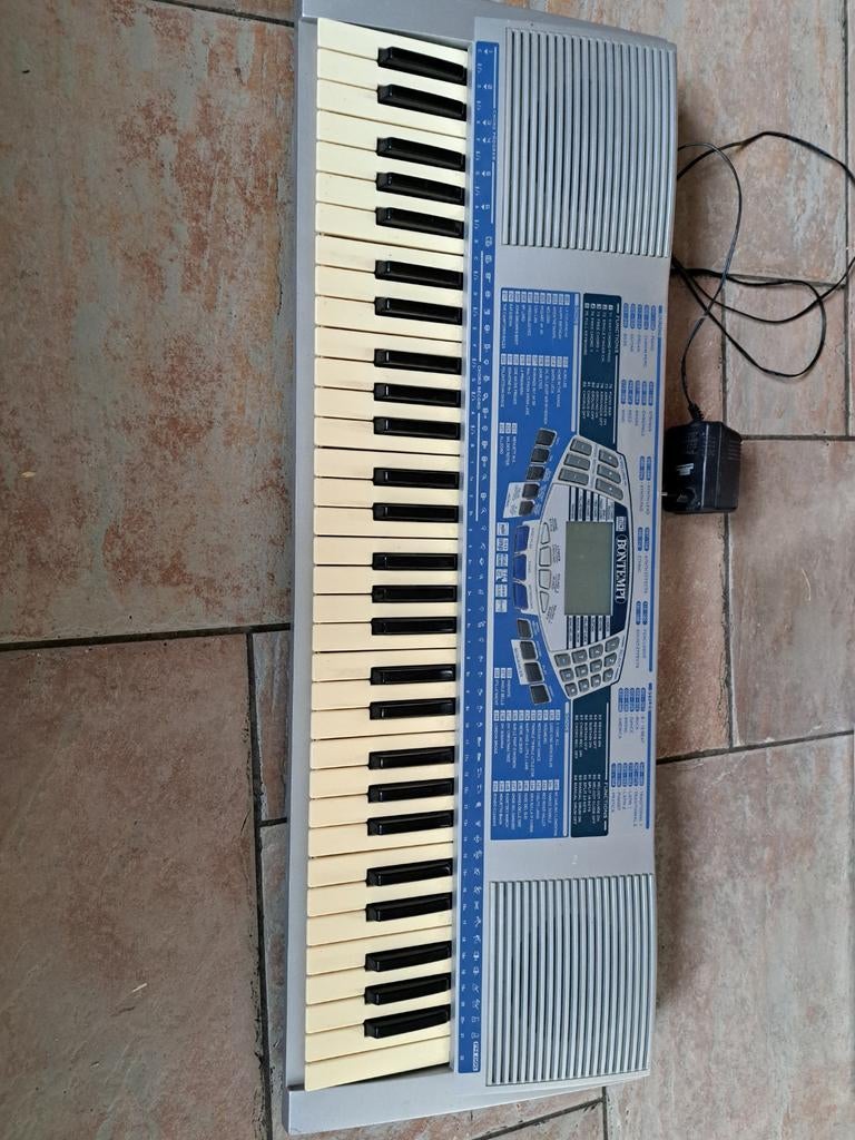 Bontempi Elektrisch Keyboard met adapter, Ophalen, Gebruikt, 61 toetsen, Overige merken