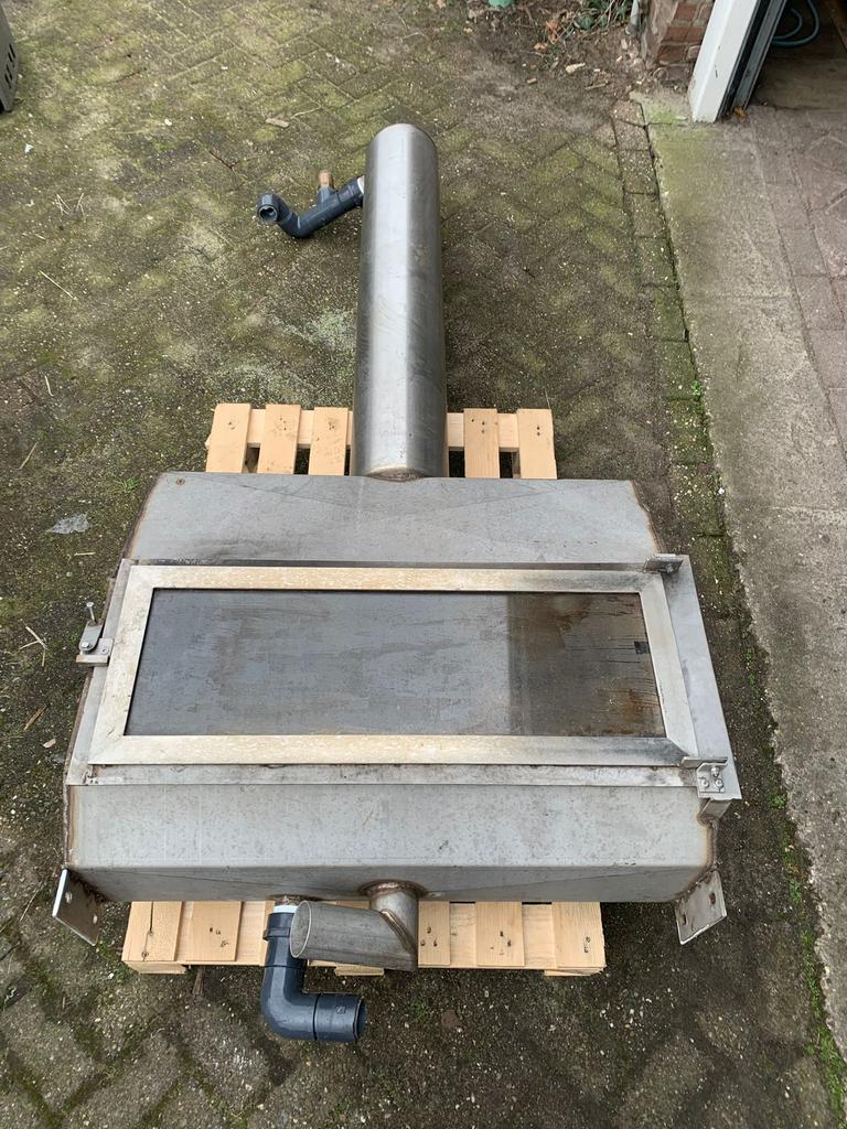 Zwembad houtkachel (29000L) XXL rvs / groot - hottub, Ophalen, 7921AE, Zo goed als nieuw, Info@fastfair.net