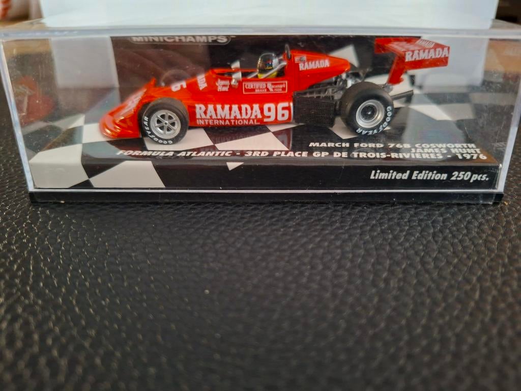Minichamps 1:43 March Ford 76B Cosworth James Hunt 1976 nieu, Hobby en Vrije tijd, Modelauto's | 1:43, Ophalen of Verzenden, Nieuw