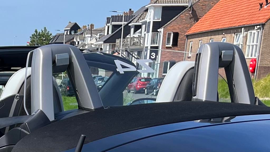 Zeer fraai windscherm BMW Z4 E85 Roadster met Z4 logo, Ophalen