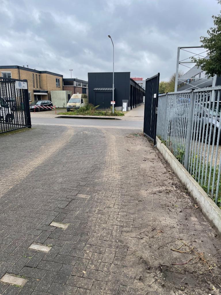 Buitenopslag te huur in Wageningen., Ophalen