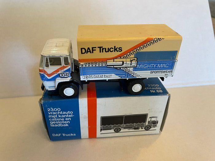 Lion car Nr 68 Daf 2300 met orgineel doosje, Ophalen of Verzenden, Gebruikt, Bus of Vrachtwagen, Lion Toys